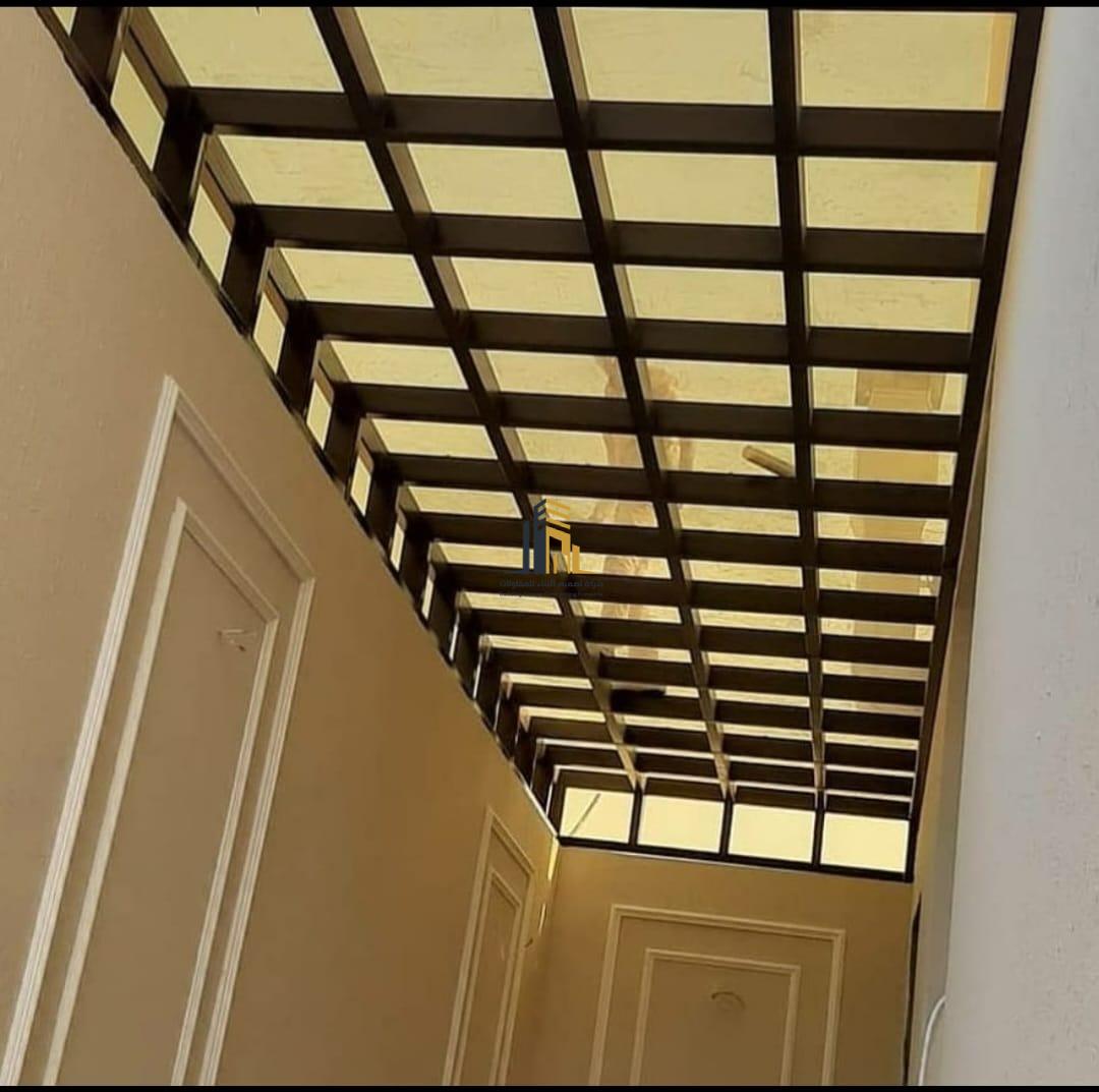 تنفيذ سواتر بتشطيب متقن ومظهر جمالي